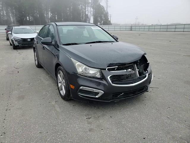 2015 Chevrolet Cruze - Image 11