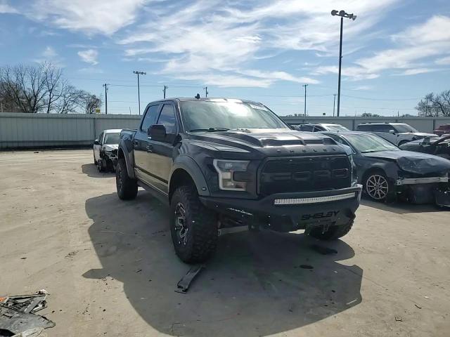 2019 Ford F-150 - Image 11
