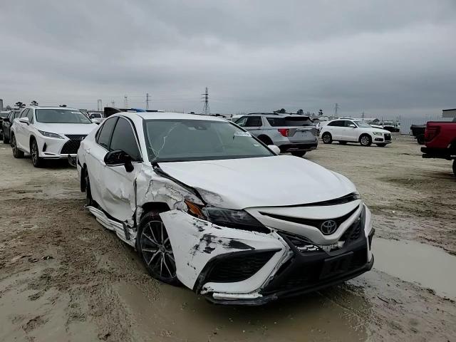 2023 Toyota Camry - Image 10