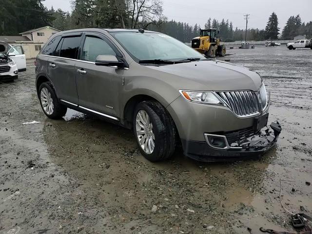 2012 Lincoln MKX - Image 11