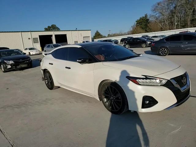 2019 Nissan Maxima - Image 11
