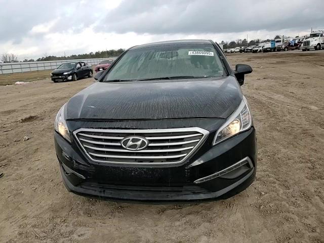 2015 Hyundai Sonata - Image 10