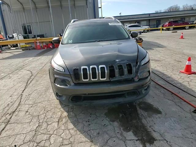 2014 Jeep Grand Cherokee - Image 14