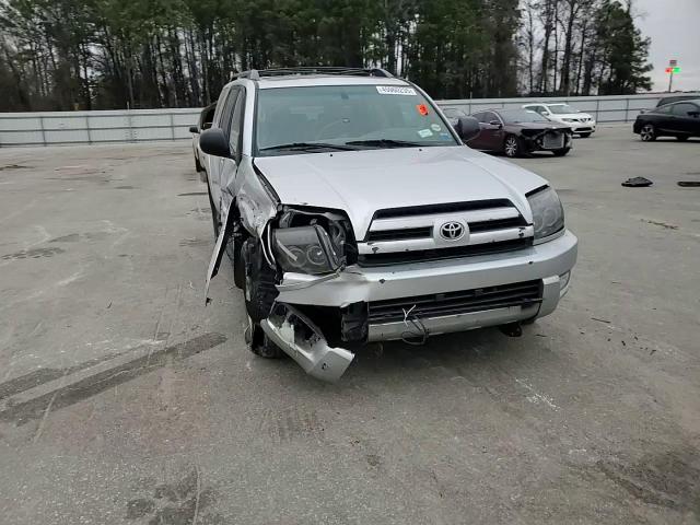 2003 Toyota 4Runner - Image 11