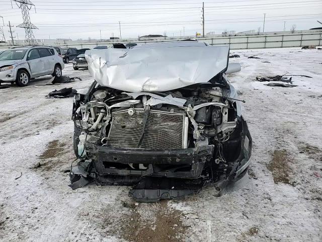 2011 Toyota Camry - Image 10