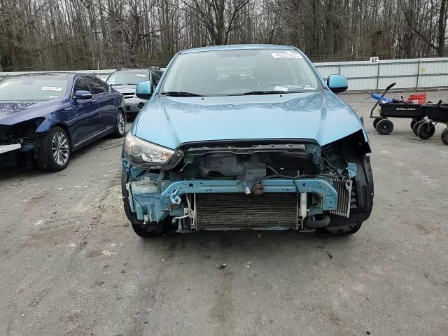 2013 Mitsubishi Outlander - Image 12
