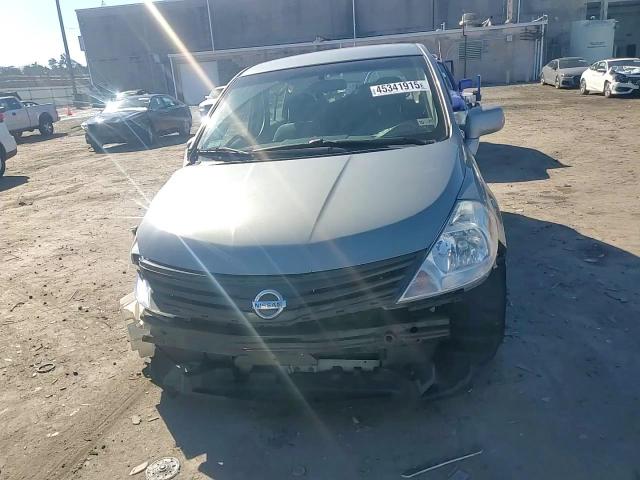 2012 Nissan Versa - Image 10
