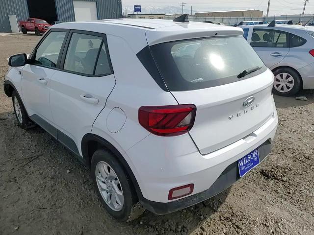 2021 Hyundai Venue - Image 11
