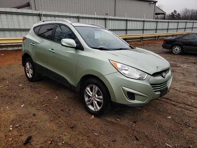 2011 Hyundai Tucson - Image 12