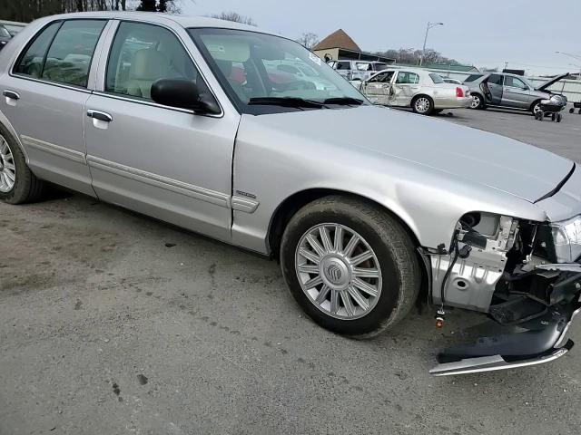 2009 Mercury Grand Marquis - Image 11