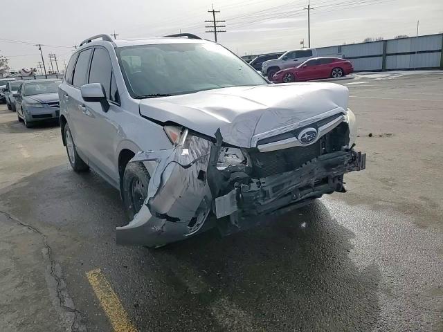 2014 Subaru Forester - Image 12