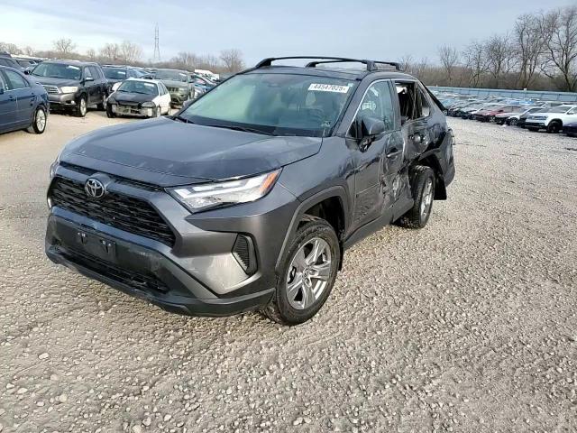 2024 Toyota RAV 4 - Image 14