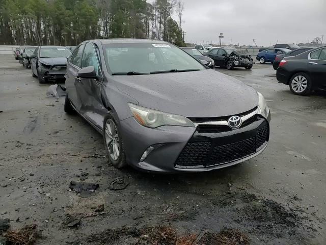 2015 Toyota Camry - Image 11