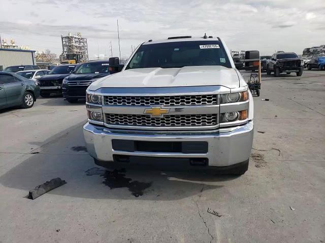 2019 Chevrolet Silverado - Image 11