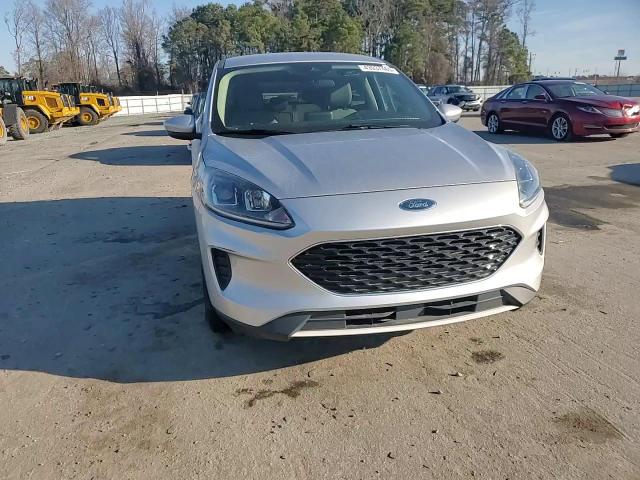 2020 Ford Escape - Image 12