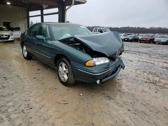 1997 Pontiac Bonneville - Image 10
