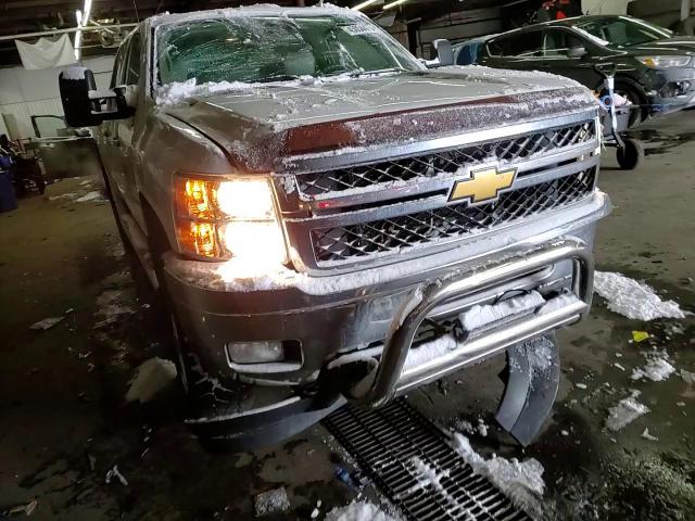 2013 Chevrolet Silverado - Image 10