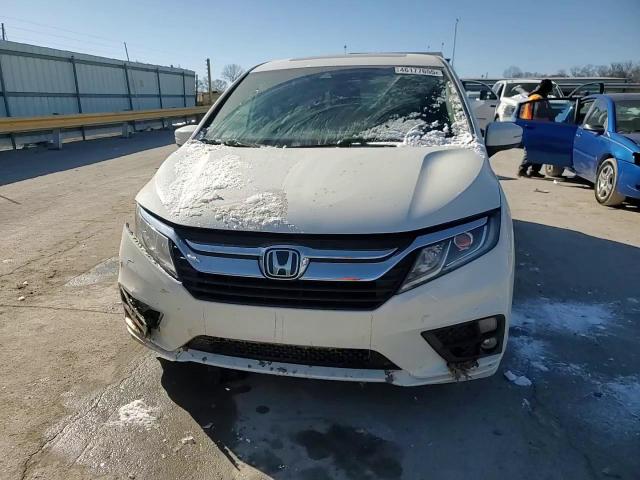 2018 Honda Odyssey - Image 15