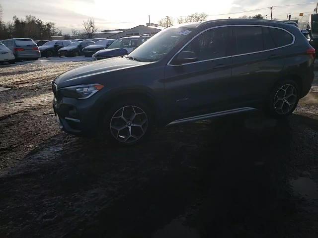2017 BMW X1 - Image 13