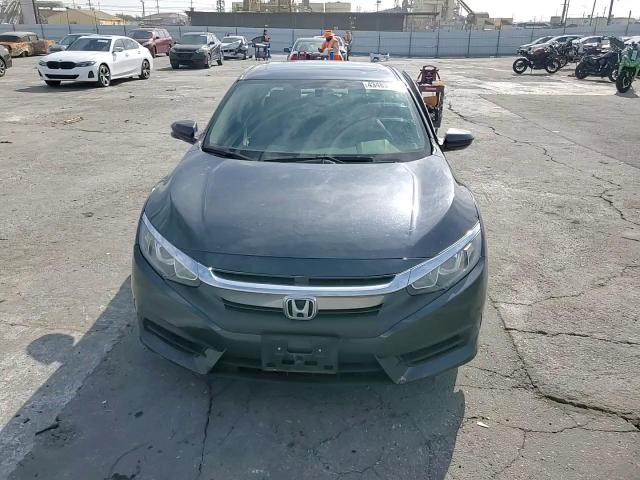 2018 Honda Civic - Image 11