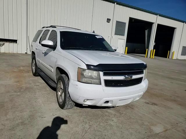 2008 Chevrolet Tahoe - Image 11