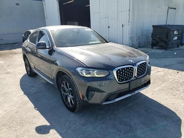 2022 BMW X4 - Image 12