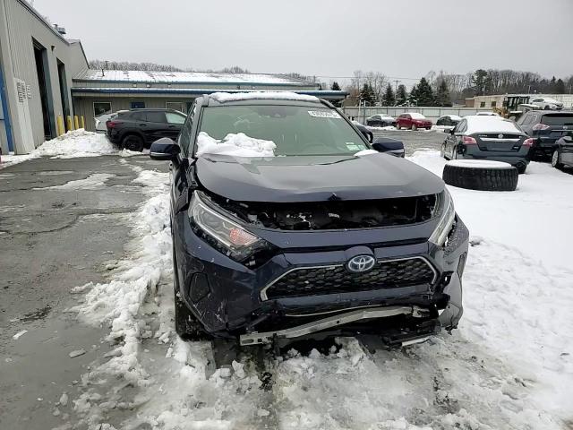 2021 Toyota RAV 4 - Image 12