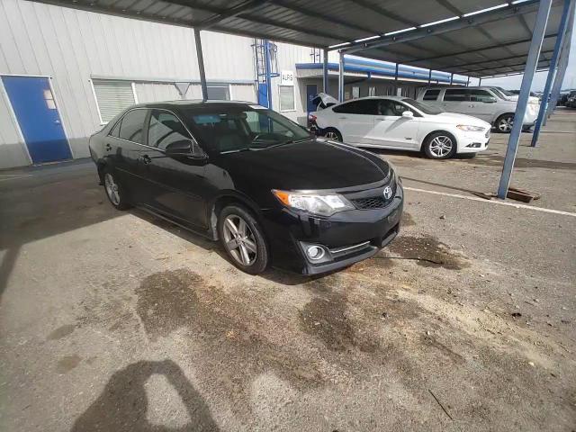 2012 Toyota Camry - Image 11