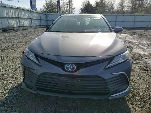 2021 Toyota Camry - Image 10