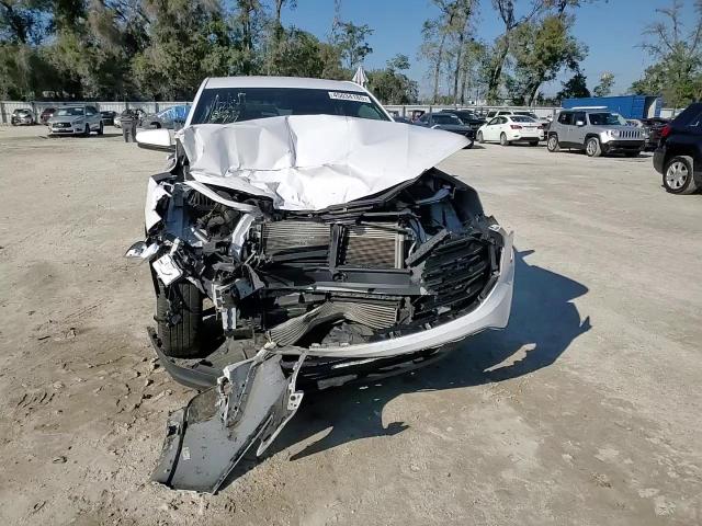 2018 GMC Terrain - Image 12