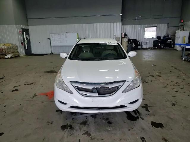 2012 Hyundai Sonata - Image 10