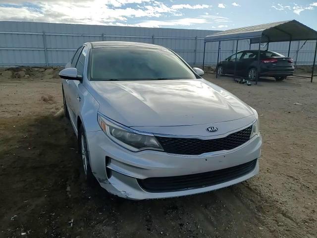 2016 Kia Optima - Image 11