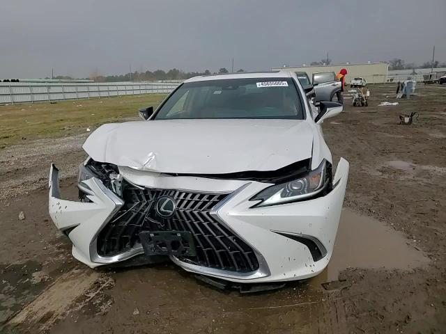 2022 Lexus ES - Image 10