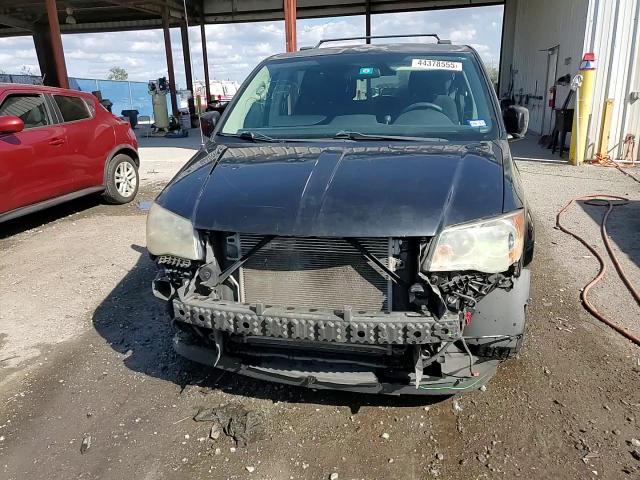 2012 Dodge Caravan - Image 14