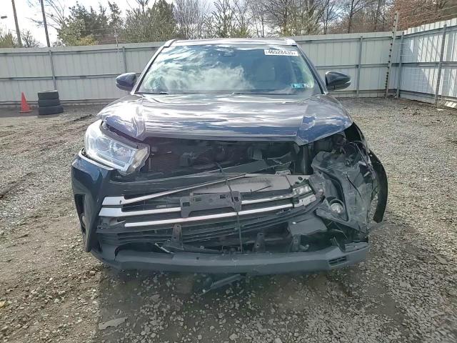 2018 Toyota Highlander - Image 12