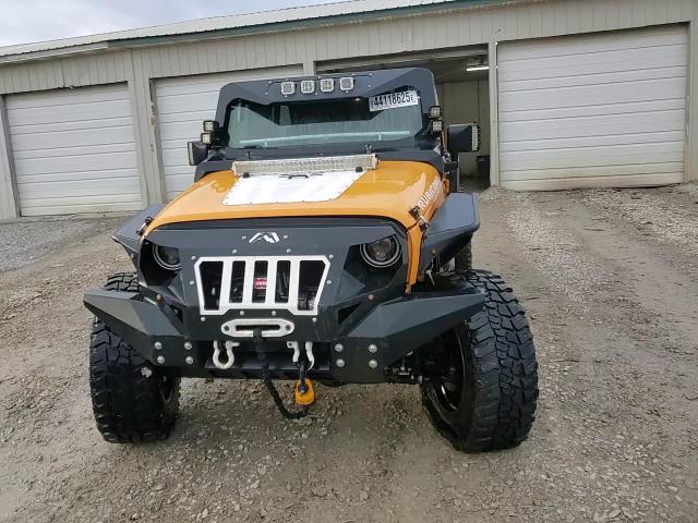 2012 Jeep Wrangler - Image 13