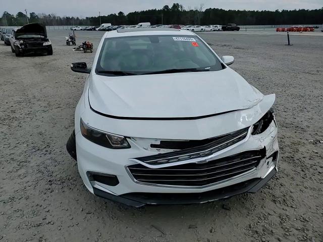 2017 Chevrolet Malibu - Image 11