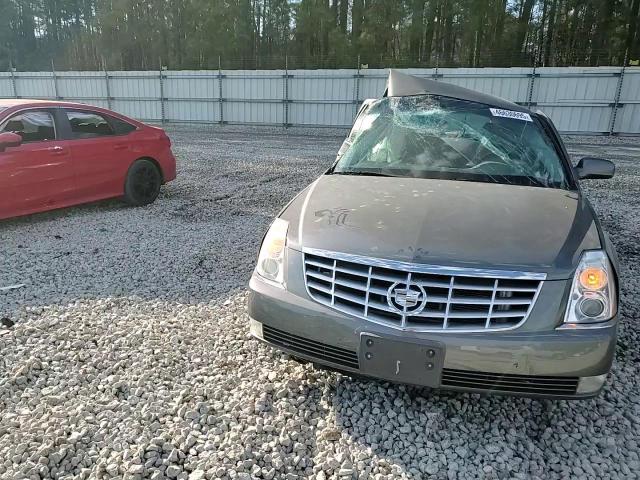 2006 Cadillac DTS - Image 10