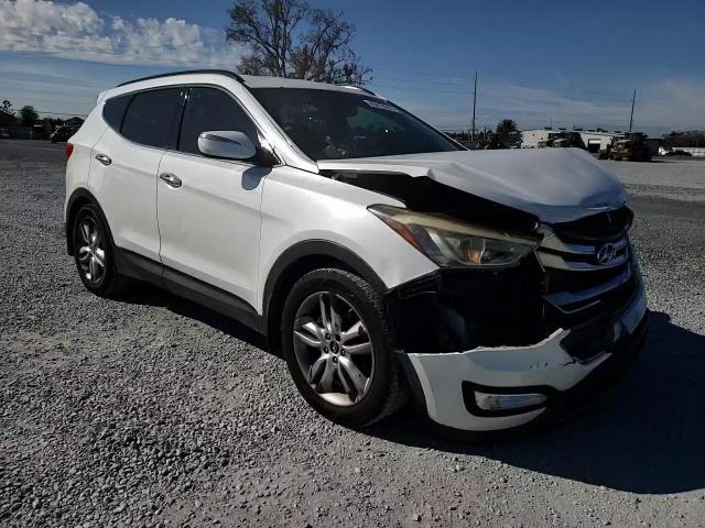 2013 Hyundai Santa Fe - Image 12