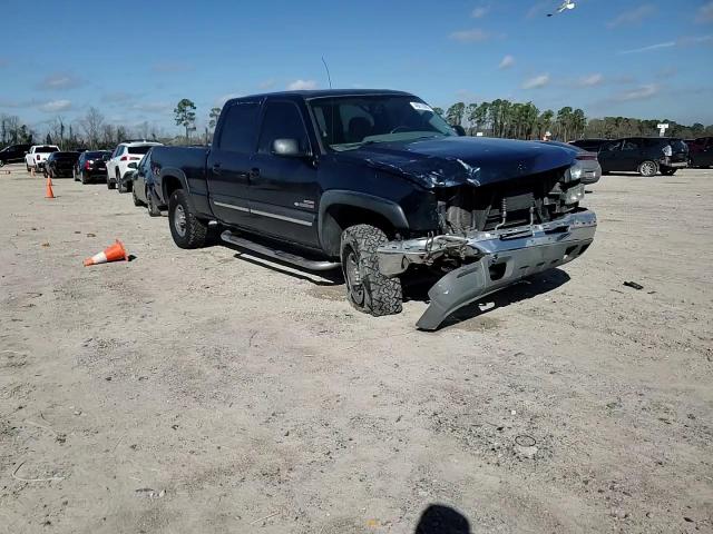 2005 Chevrolet Silverado - Image 10