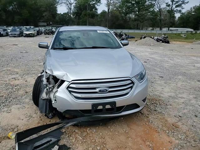 2019 Ford Taurus - Image 10