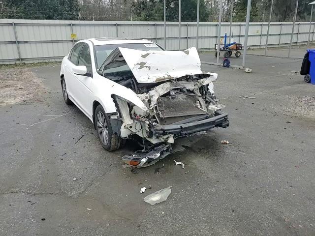 2011 Honda Accord - Image 11
