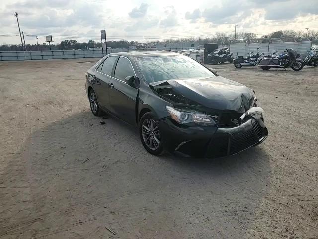 2015 Toyota Camry - Image 11
