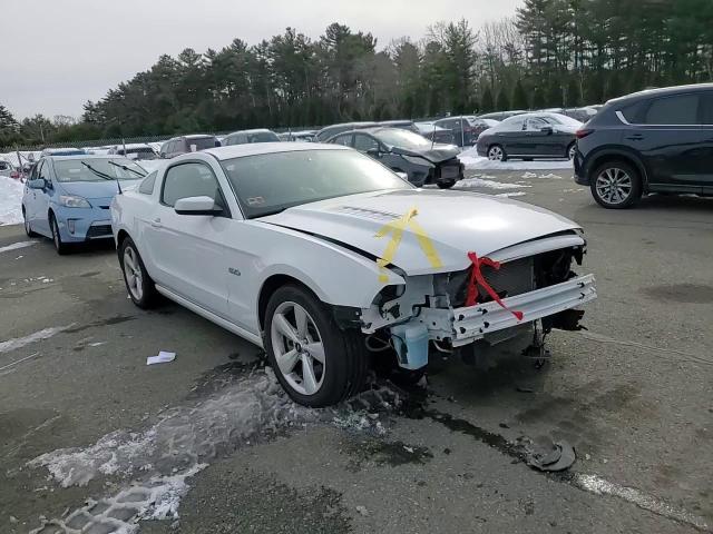 2014 Ford Mustang - Image 11