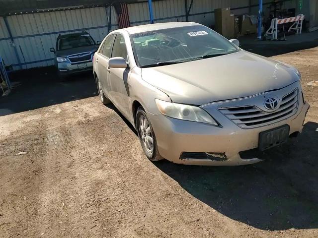 2009 Toyota Camry - Image 10