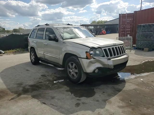 2010 Jeep Grand Cherokee - Image 11