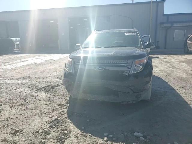 2015 Ford Explorer - Image 12
