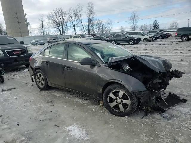 2014 Chevrolet Cruze - Image 11