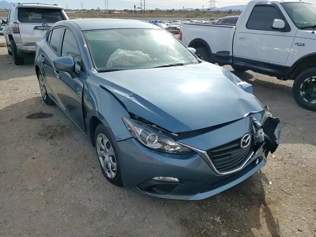 2016 Mazda 3 - Image 10