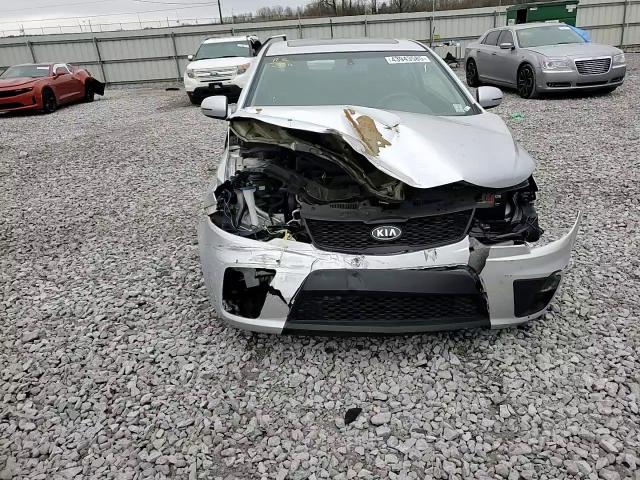 2013 Kia Forte - Image 10